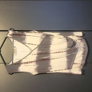 NWOT Large Western Style Tank